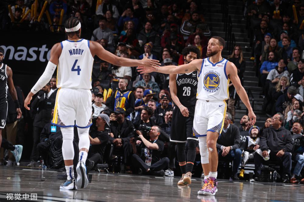 象在国际足 象在国际足