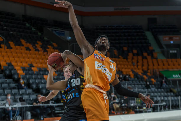 筑了牢固防 筑了牢固防