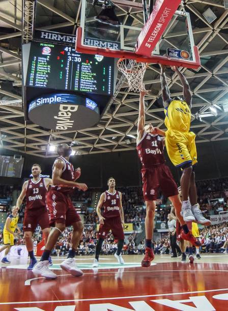 尽管挑战巨 尽管挑战巨